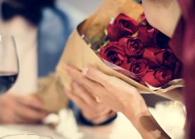 Trandafirii roșii sunt perfecți pentru momente speciale