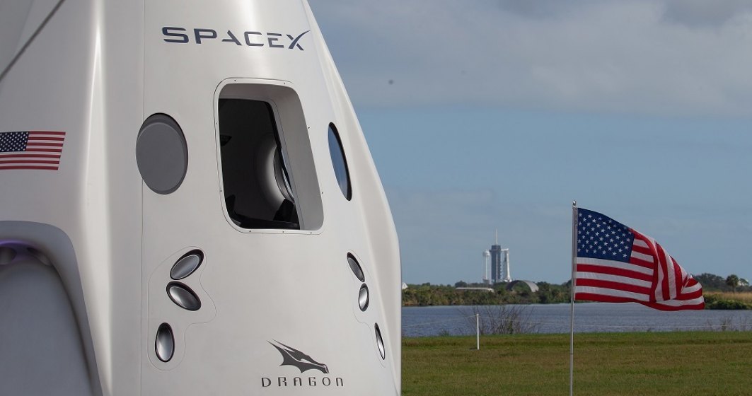 SpaceX, compania lui Elon Musk, vrea să trimită turiști în spațiu la finalul anului