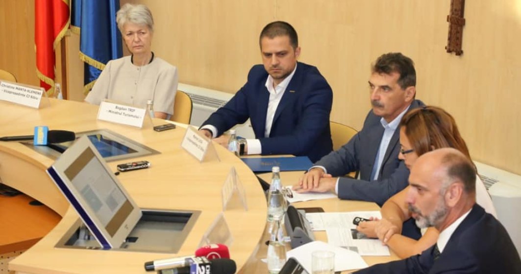 Ministrul Turismului a semnat contractul de finantare pentru constructia bazei Salvamont de la Paltinis