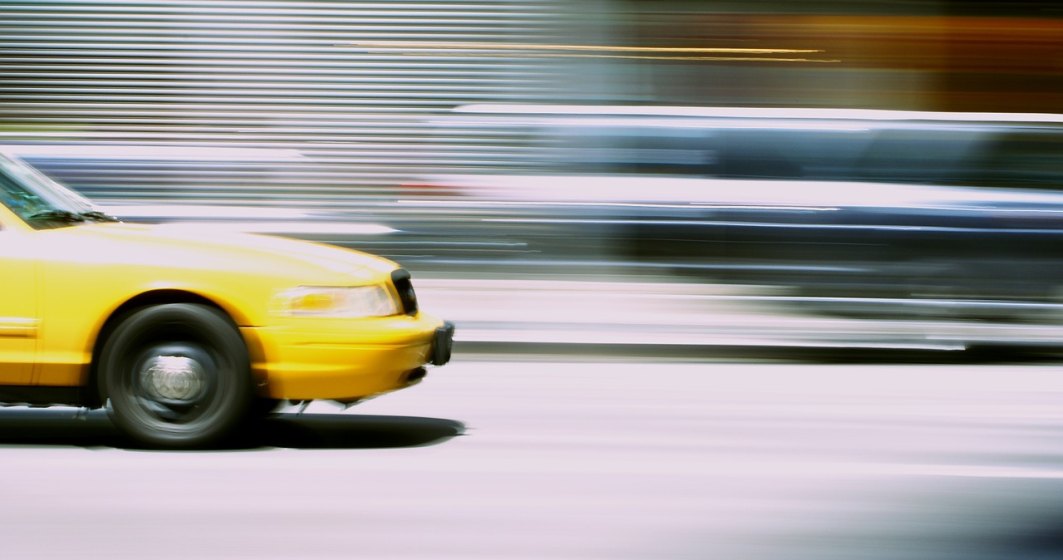 Taxify reduce tarifele sub pretul minim al companiilor de taximetrie