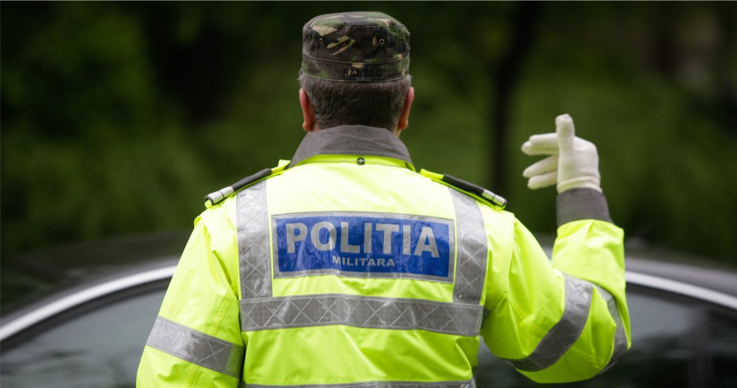 Un poliţist a fost bătut de o femeie care nu purta masca de protecţie