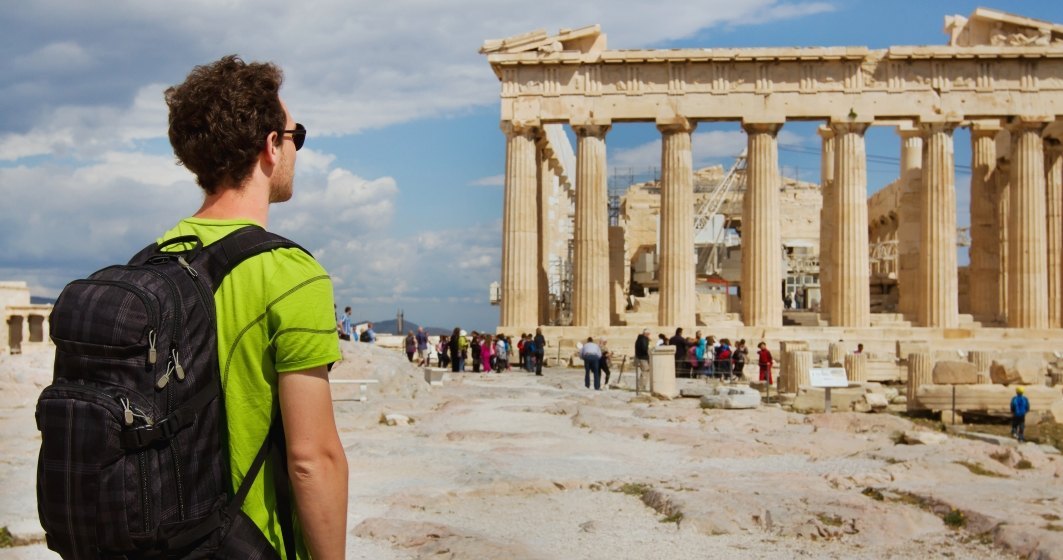 Grecia deschide sezonul turistic, cu excepţia pasagerilor din Marea Britanie