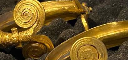 Trei brățări preistorice de aur dezgropate în România au fost confiscate de...