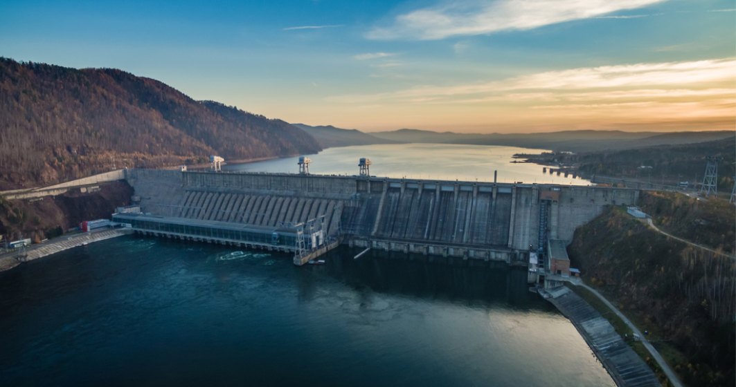 A început tranzacționarea Hidroelectrica la bursă: Acțiunile cresc puternic în primele minute