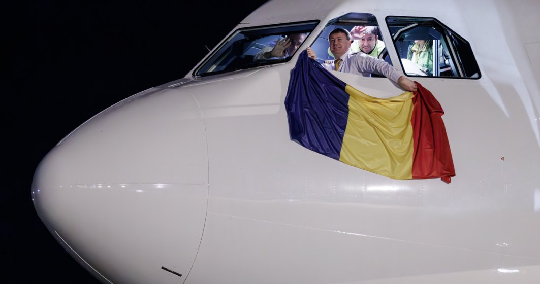 Galerie Foto: Avionul cu care românii vor putea zbura direct în SUA a ajuns la București