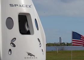 NASA şi SpaceX au trimis un echipaj spre Staţia Spaţială Internaţională