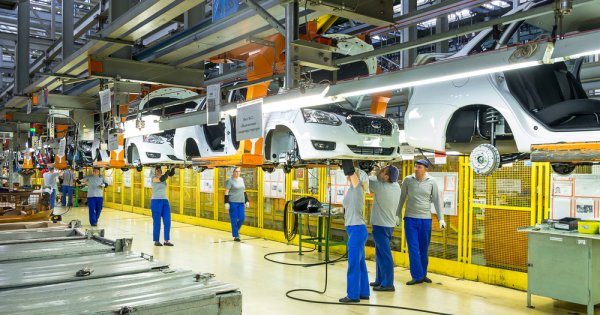 Lada din Etiopia: Rusia vrea să înceapă producția de mașini în a doua cea mai...