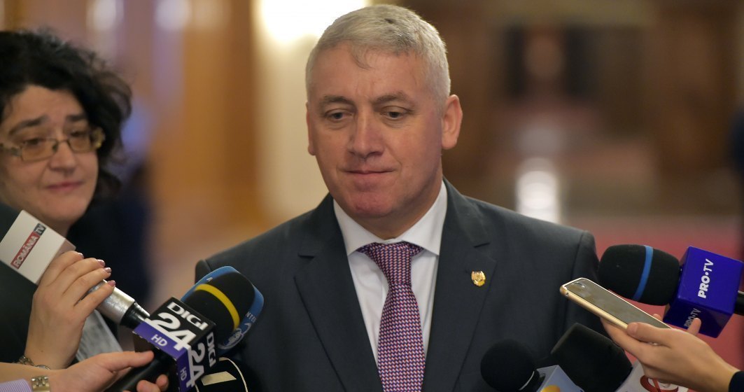 Adrian Tutuianu si Marian Neacsu au fost exclusi din PSD