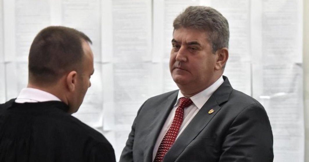 Iohannis a transmis ministrului Justitiei cererea de urmarire penala a lui Gabriel Oprea, pentru ucidere din culpa