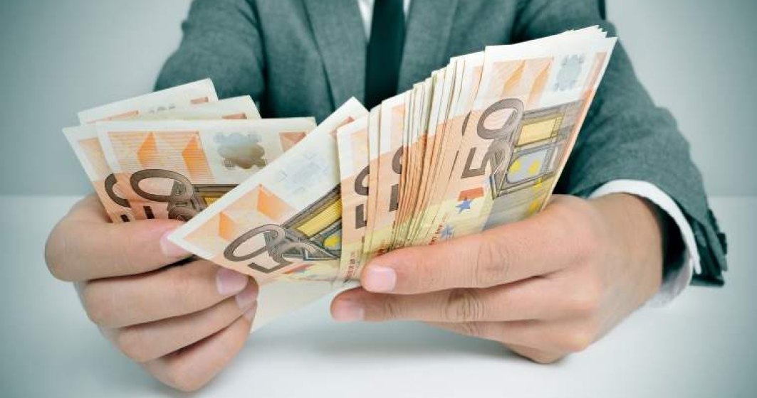 Banca Transilvania: Aplicarea majorarilor salariale votate de parlamentari ar scumpi imprumuturile statului roman