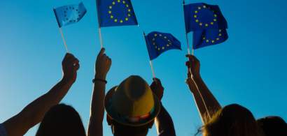 Sondaj: Trei sferturi dintre tinerii români sunt optimiști legat de viitorul...