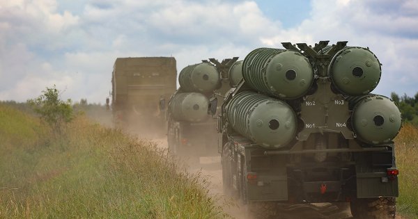 Rusia va instala arme nucleare tactice foarte aproape de granița Belarus cu...