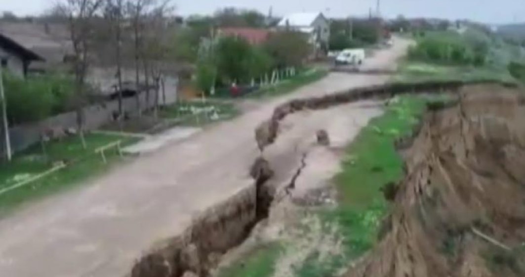 Guvernul da 5 milioane de lei pentru lucrarile la canalul Dunare-Marea Neagra, afectat de o alunecare de teren