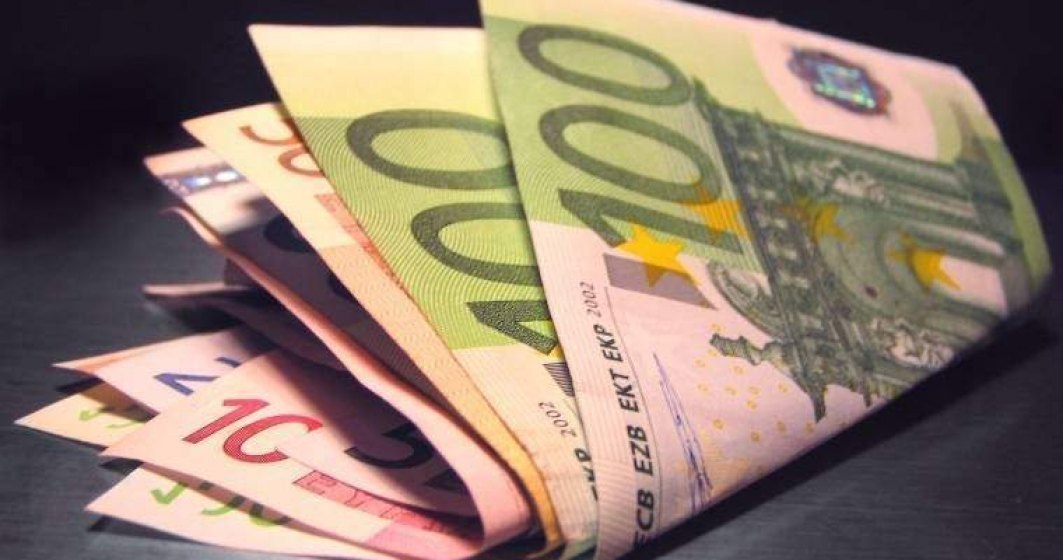 Cursul leu-euro ar putea ajunge 4,866 in urmatoarele 12 luni