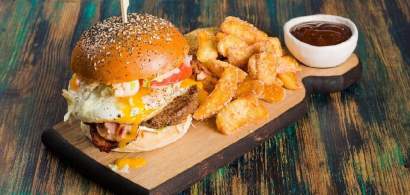 Idei de afaceri la cheie | Franciza South Burger: Cât te costă să deschizi un...