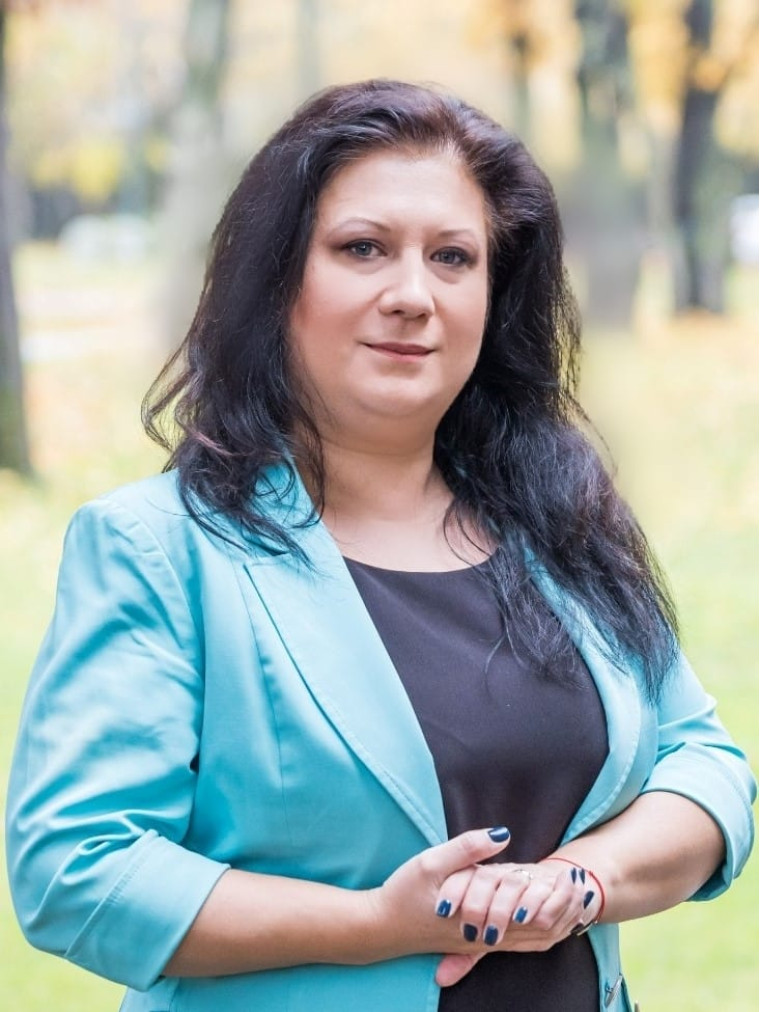 Roxana Ilief - Manager al Diviziei HR din cadrul Wizrom
