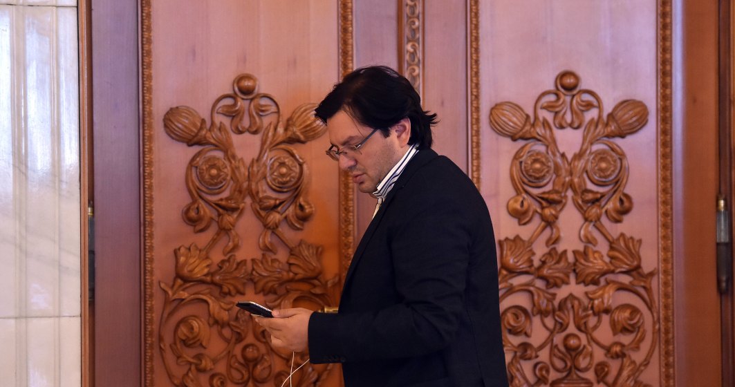 Nicolae Banicioiu, fostul ministru al Sanatatii, a demisionat din PSD si se alatura miscarii infiintate de Victor Ponta