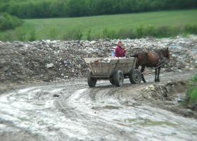 Românii produc cele mai puține deșeuri municipale din UE, dar au munți de...