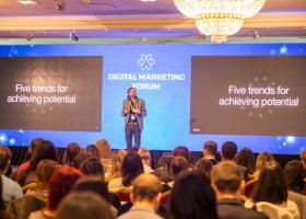Pune-ți la punct strategia de marketing digital pentru 2022 - Vino la Digital...