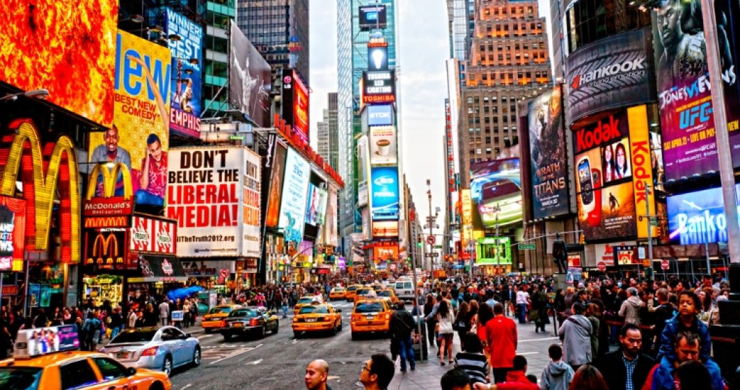 Politia din New York a inchis Times Square, din cauza unui pachet suspect