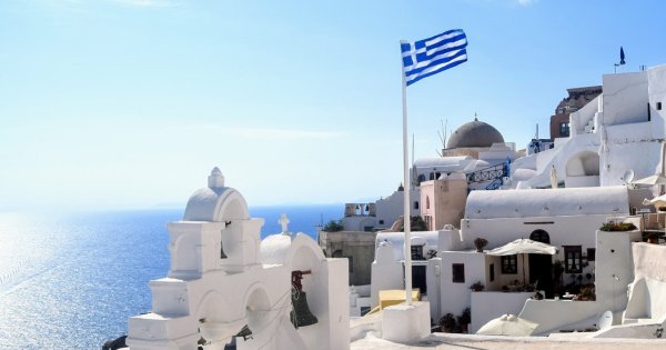 Ratingul suveran al Greciei nu mai este în zona ”junk” pentru prima dată după...