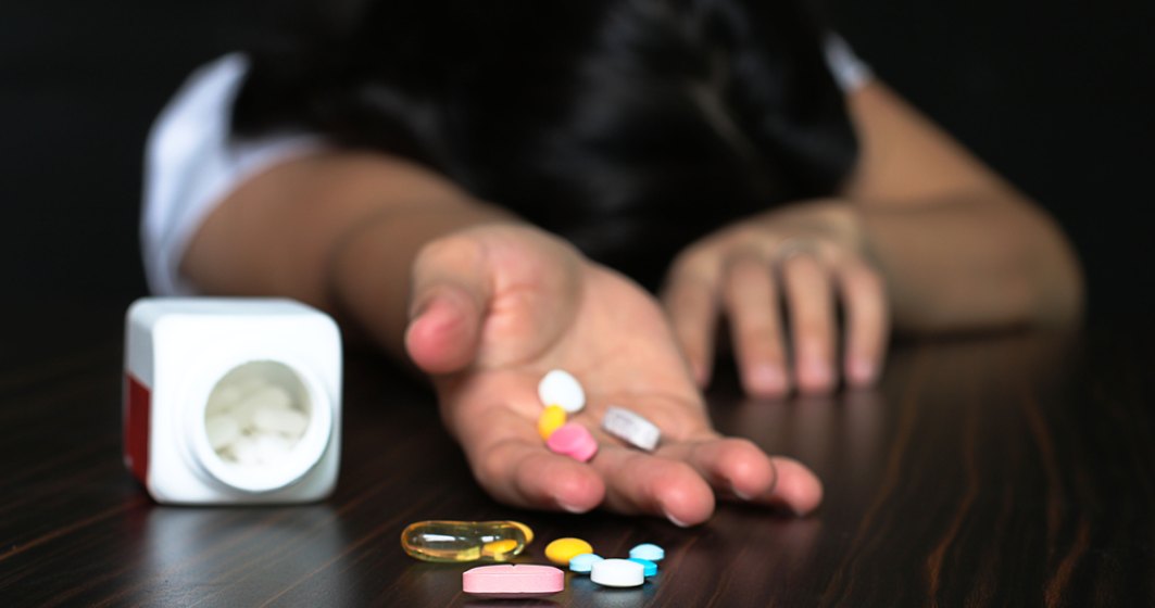 Peste 70.000 de minori au primit in Anglia retete pentru medicamente antidepresive anul trecut