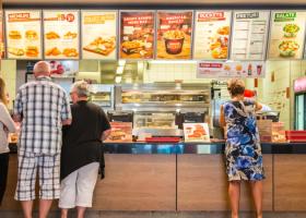 Marile lanțuri de fast-food au devenit prea scumpe pentru puterea de...