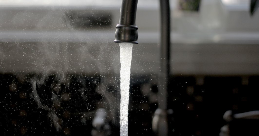 RADET pierde prin tevi, pe timp de iarna, circa 2,6 milioane de litri de apa pe ora