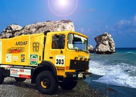 Povestea Roman la Dakar: Camioanele autohtone n-au luat startul după ce banii...