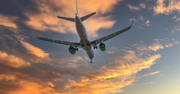 Prețuri la bilete de avion 2024: ce cred analiștii că se va întâmpla cu acestea
