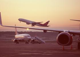 Industria aeriană vrea avioane cu un singur pilot: UE respinge ideea