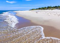 Poza 3 pentru galeria foto Distanțare socială în vacanță | Top 5 cele mai sigure plaje în vreme de pandemie