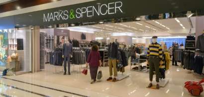 Marks & Spencer vinde trei din cele sase magazine catre grupul Voici la Mode....