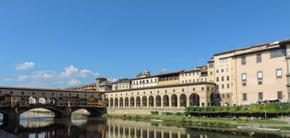 Vandalism în Italia: Coridorul Vasari din Florența, vechi de 460 de ani a...