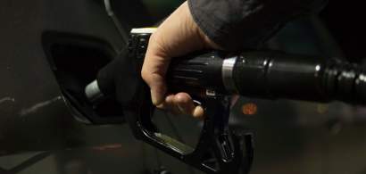Pretul benzinei, mai mare in Romania decat in Bulgaria si dublu fata de SUA....