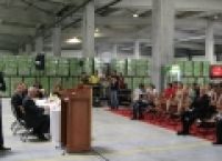 Poza 1 pentru galeria foto Salariul brut al unui angajat in cea mai mare fabrica Tymbark Maspex Romania: 2.300-2.400 lei