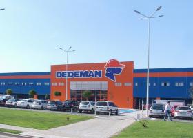 După 14 ani, Dedeman revine în Arad și deschide un nou magazin. Ce aduce nou...
