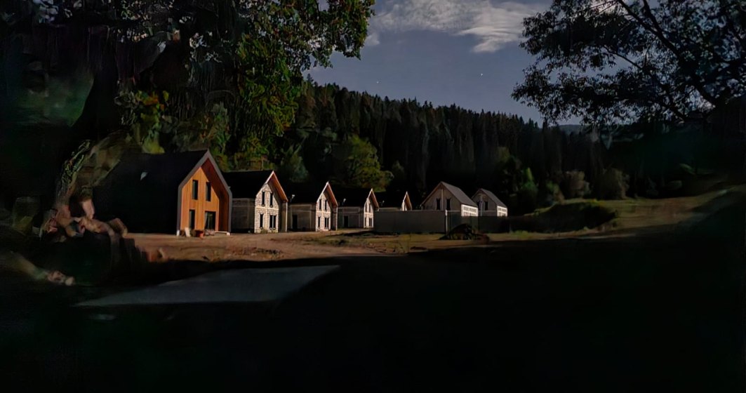 GALERIE FOTO | Proiect imobiliar de peste 12 mil. euro construit în mijlocul unei păduri seculare