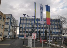 Electrolux a început concedierea colectivă în România, după ce a pierdut...