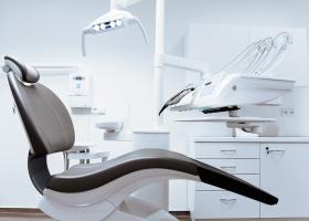 7 criterii pentru a alege o clinică dentară de încredere
