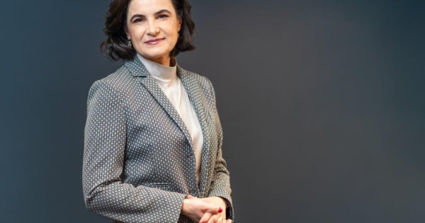 Mihaela Bîtu, CEO ING Bank România: „Cel mai important job este cel de mamă....