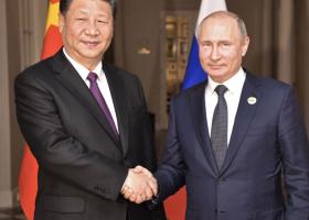Vladimir Putin favorizează planul de pace al Chinei, dar nu crede că e fezabil