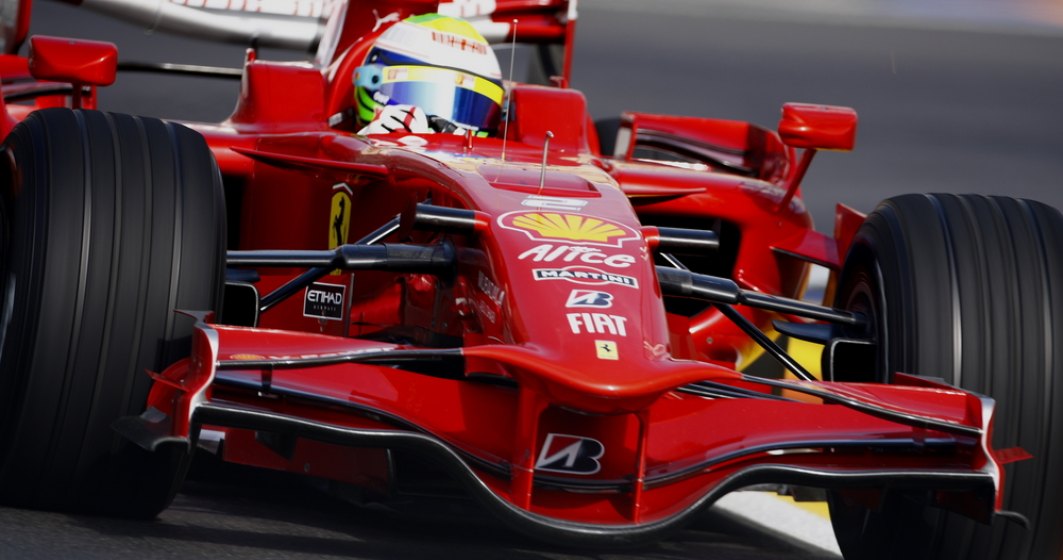 Premieră în F1: Cum și-ar putea pierde un titlu mondial fostul campion Lewis Hamilton