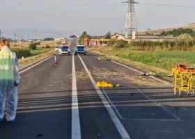Tragedia din 2 Mai s-a repetat în Alba: Un tânăr băut a lovit cu mașina 6...