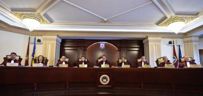 Conflictul dintre Guvern și Parlament va fi judecat de CCR pe 28 septembrie
