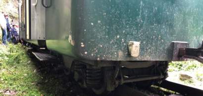 Maramures: 12 turisti raniti usor dupa ce locomotiva trenului Mocanita a deraiat