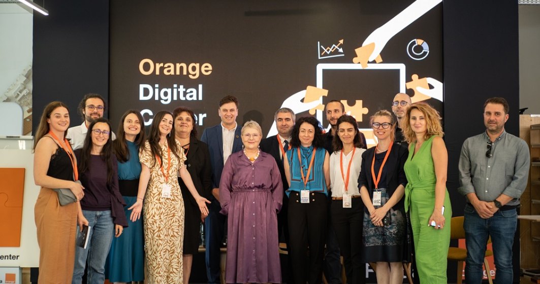 Digital Stack dezvoltă cursuri de IT gratuite pentru reconversie profesională în cadrul Atelierului de Șanse, un proiect realizat de Fundația Orange România