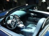 Poza 4 pentru galeria foto GENEVA LIVE: Bugatti a lansat cea mai rapida decapotabila din lume