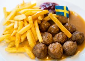 IKEA vrea ca jumătate din mâncarea pe care o vinde să fie vegetală