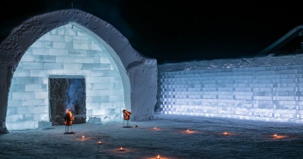 GALERIE FOTO | Cum arată cel mai mare hotel de gheață din lume, la...